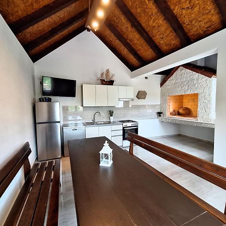 Apartment Silver Star Каштела Екстер'єр фото