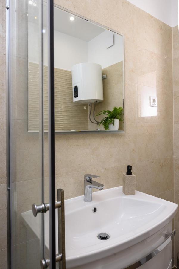 Apartment Silver Star Каштела Екстер'єр фото