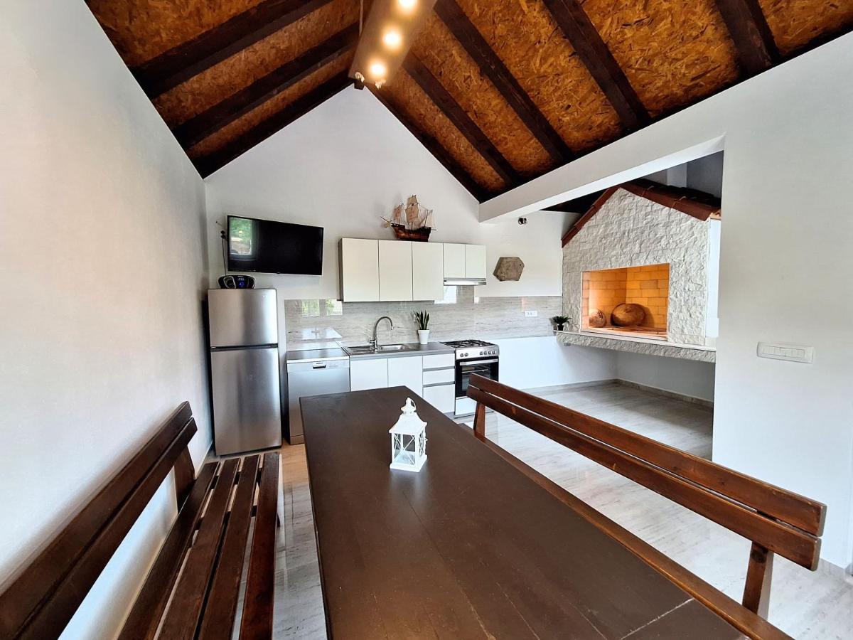 Apartment Silver Star Каштела Екстер'єр фото